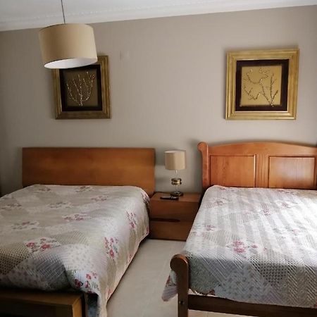 Apartamentos Lazarino1 นาซาเร ภายนอก รูปภาพ