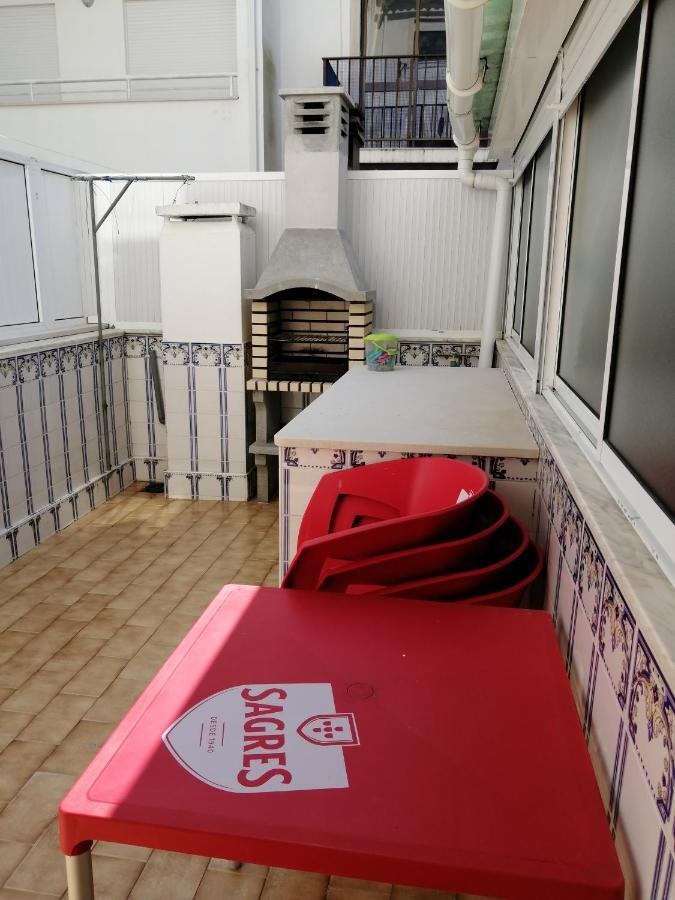 Apartamentos Lazarino1 นาซาเร ภายนอก รูปภาพ